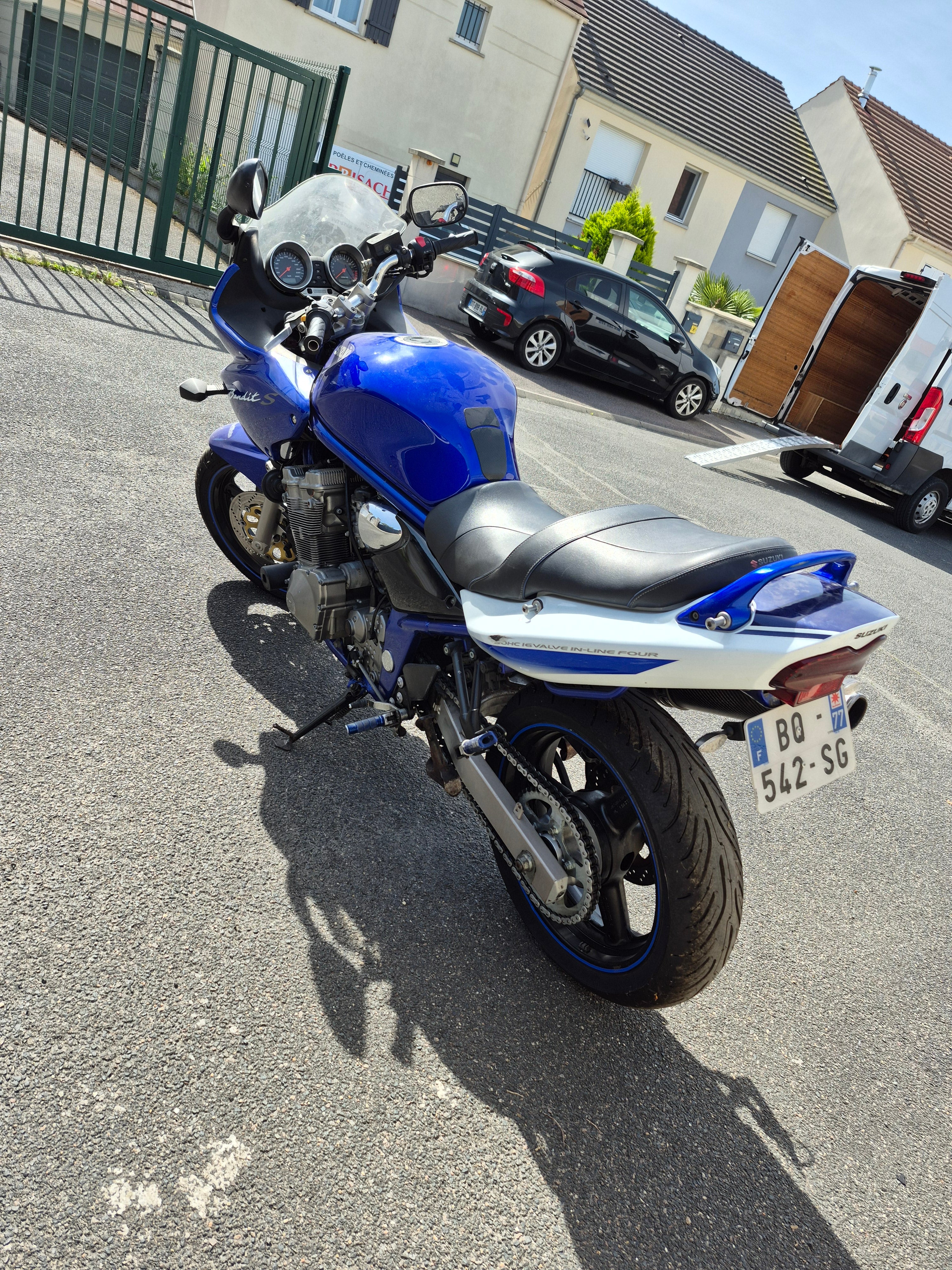 SUZUKI BANDIT 600 - GSF 600 - 2001 - 17 435 KMS